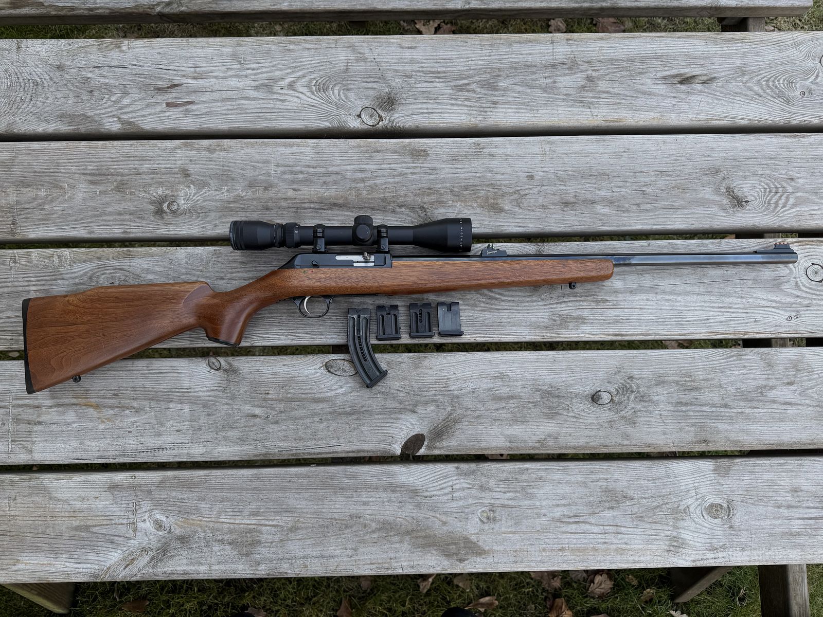 Semi-automatic Thompson Center Arms .22lfB Classic, as new