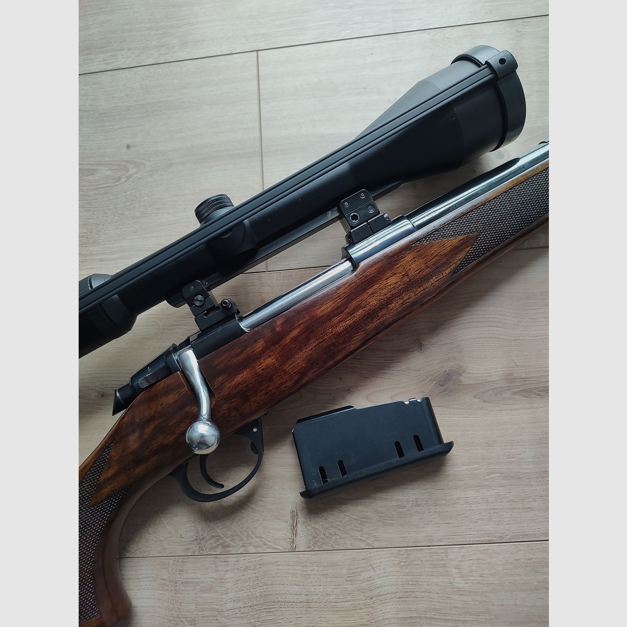 Antonio Zoli AZ1900 Bavaria Taiga Laserwood herhalingsgeweer (.30-06 Sp.) - als nieuw