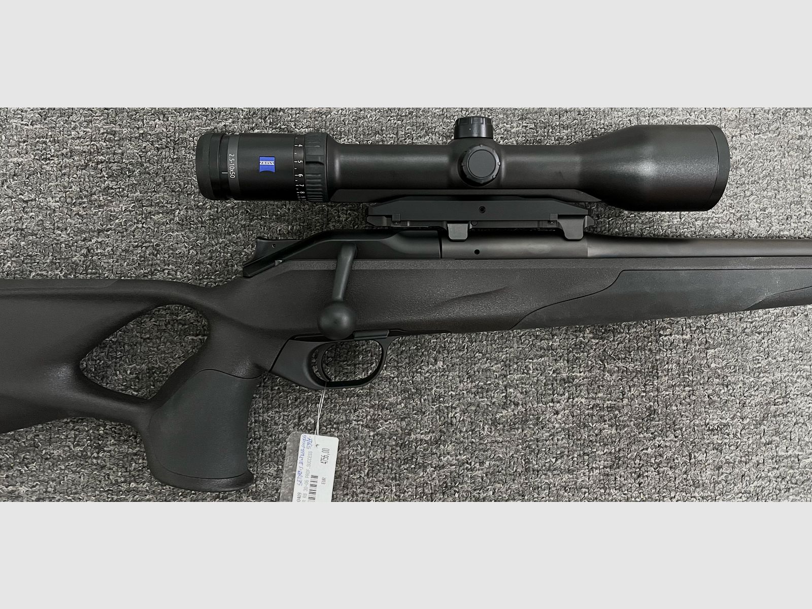 Blaser R8 Professional Success .30-06 + Zeiss Victory HT 2,5-10x50 + Dentler Montage