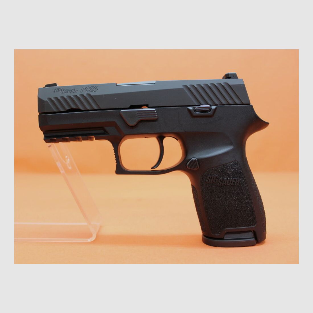 SIG Sauer Ha.Pistolet 9mmLuger SIG Sauer P320 Compact 99mm canon/ chargeur de réserve (9mmPara/9x19)