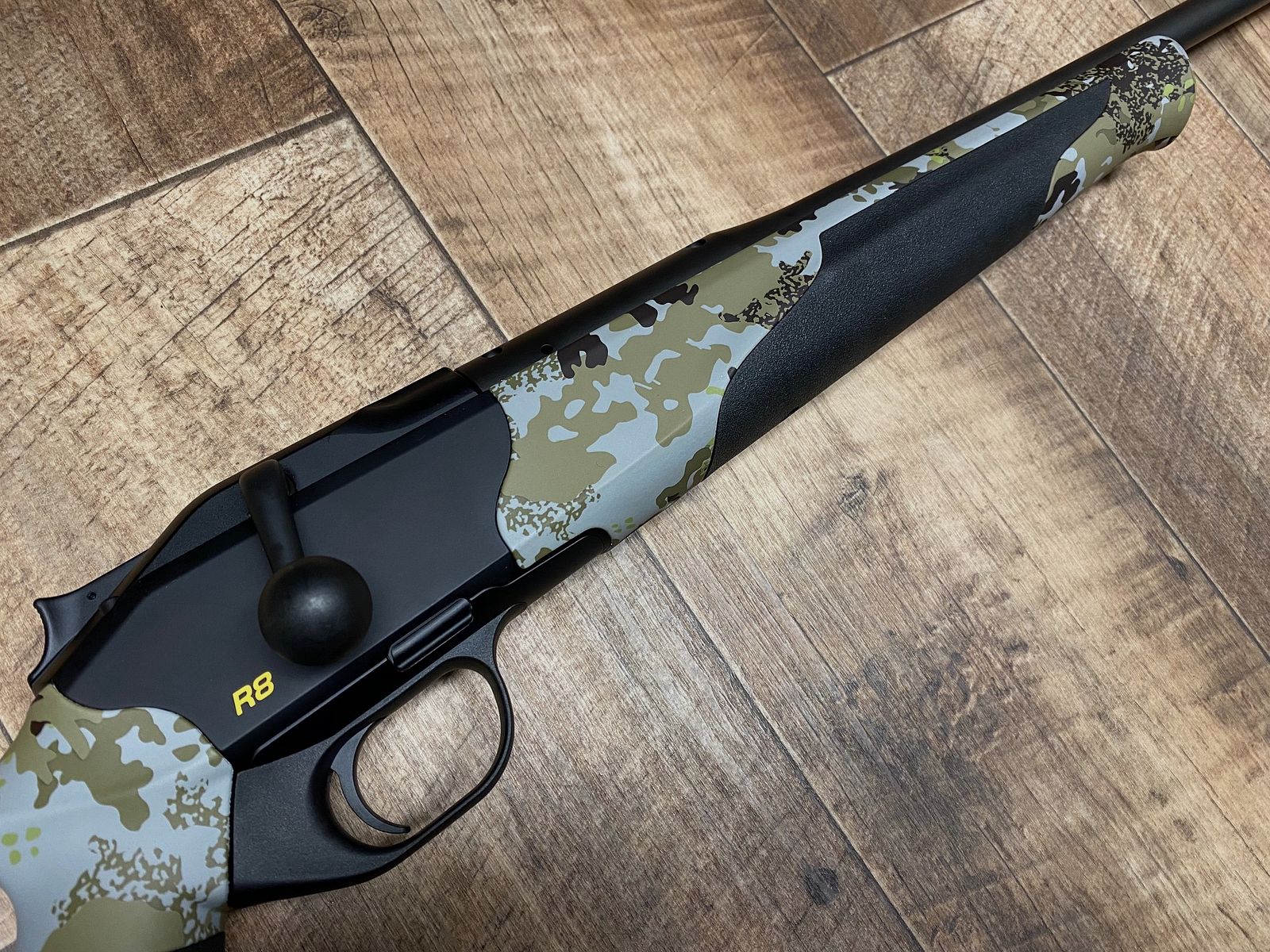 Blaser R8 Ultimate HunTec Camo disponible de inmediato