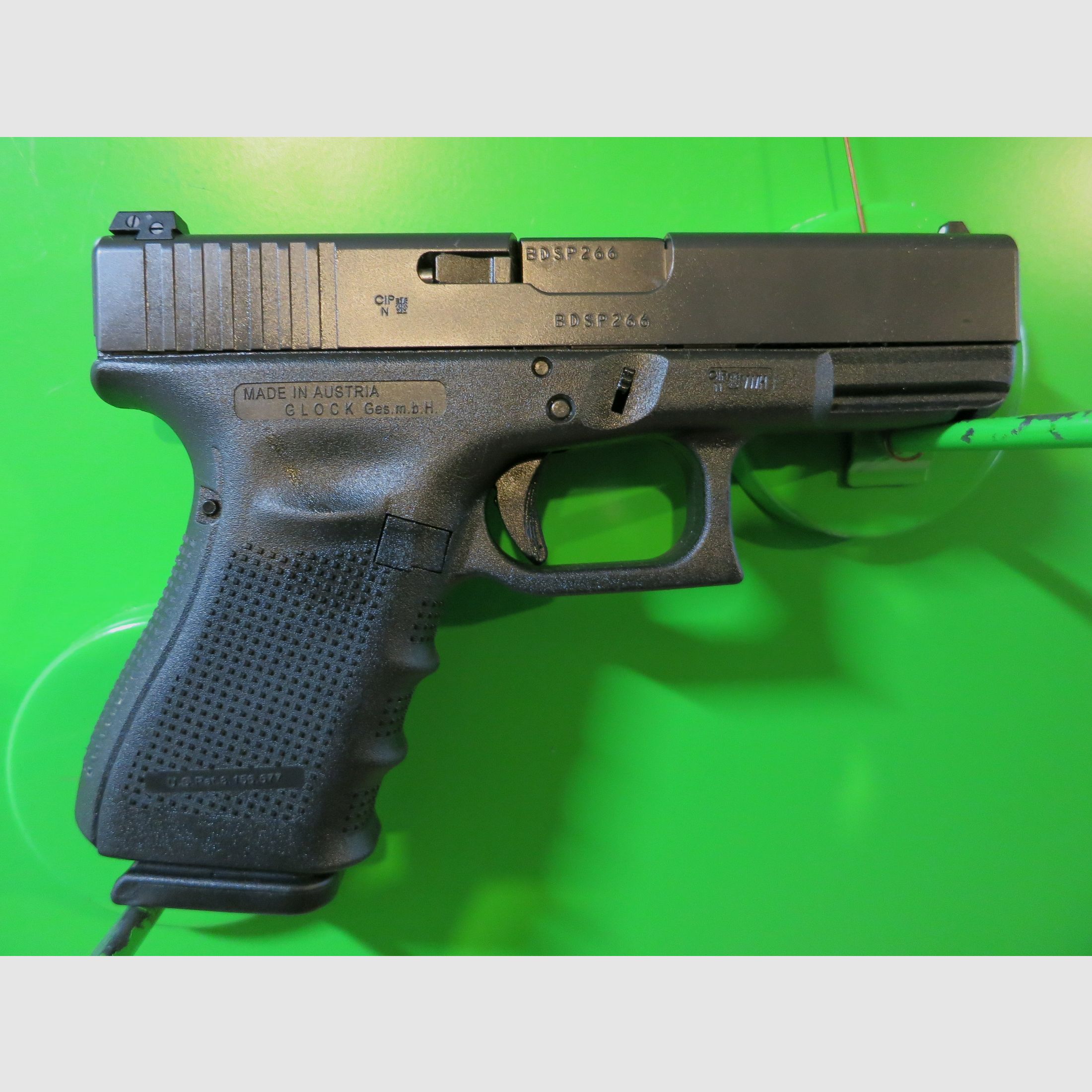 Pistole GLOCK 19, Gen. 4, 4" Lauf, 9 mm Luger       #13-