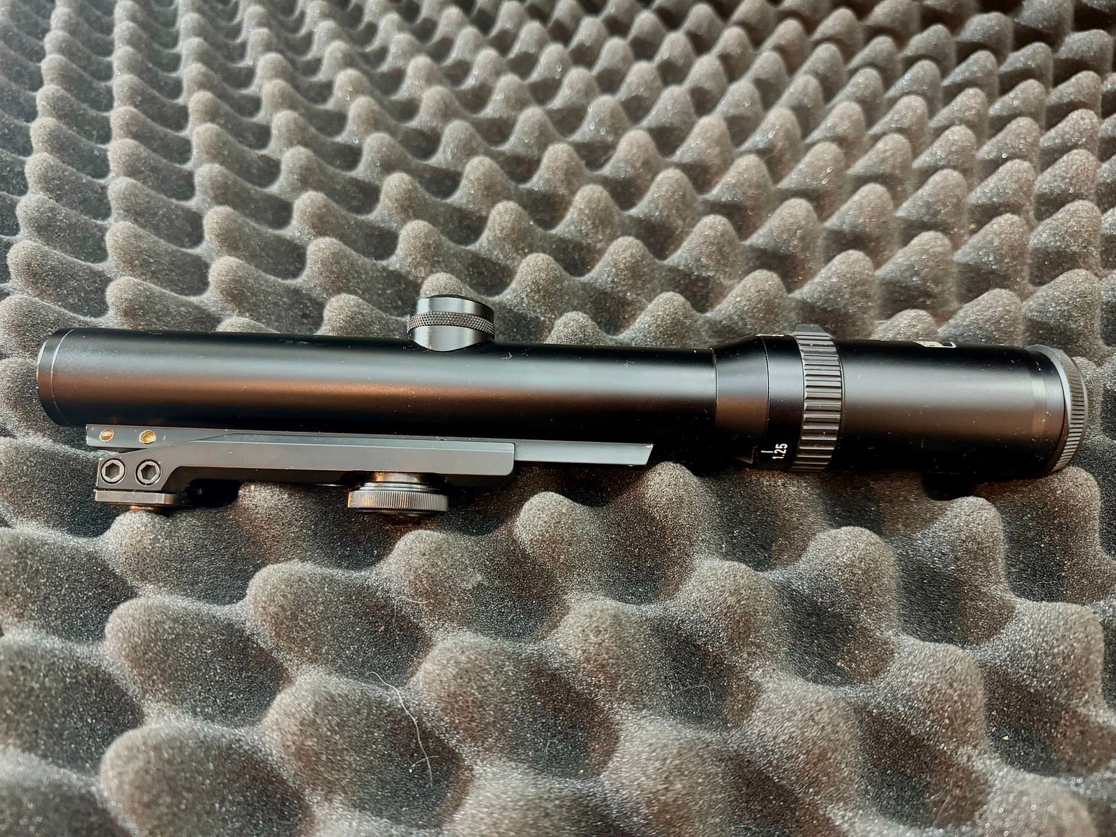 Schmidt & Bender 1.25-4 x20, reticle 4 in 1. Image plane, outer rail