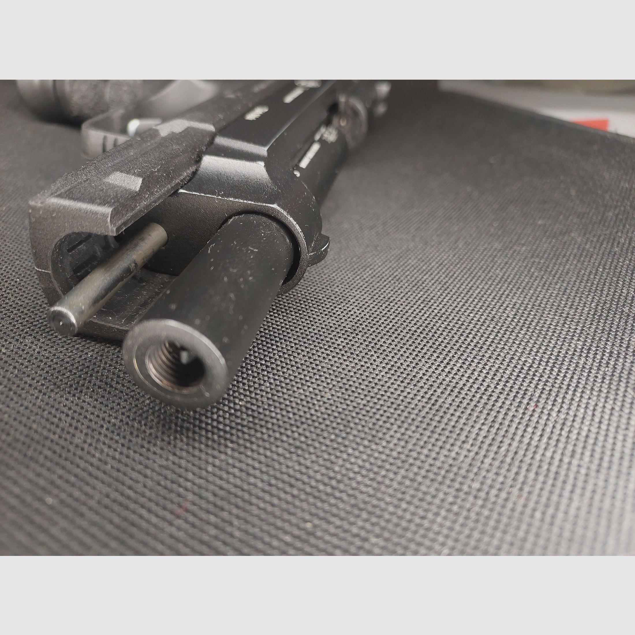 Retay X Pro Schreckschuss Pistole 9mm P.A.K. brüniert (PTB 1041) 