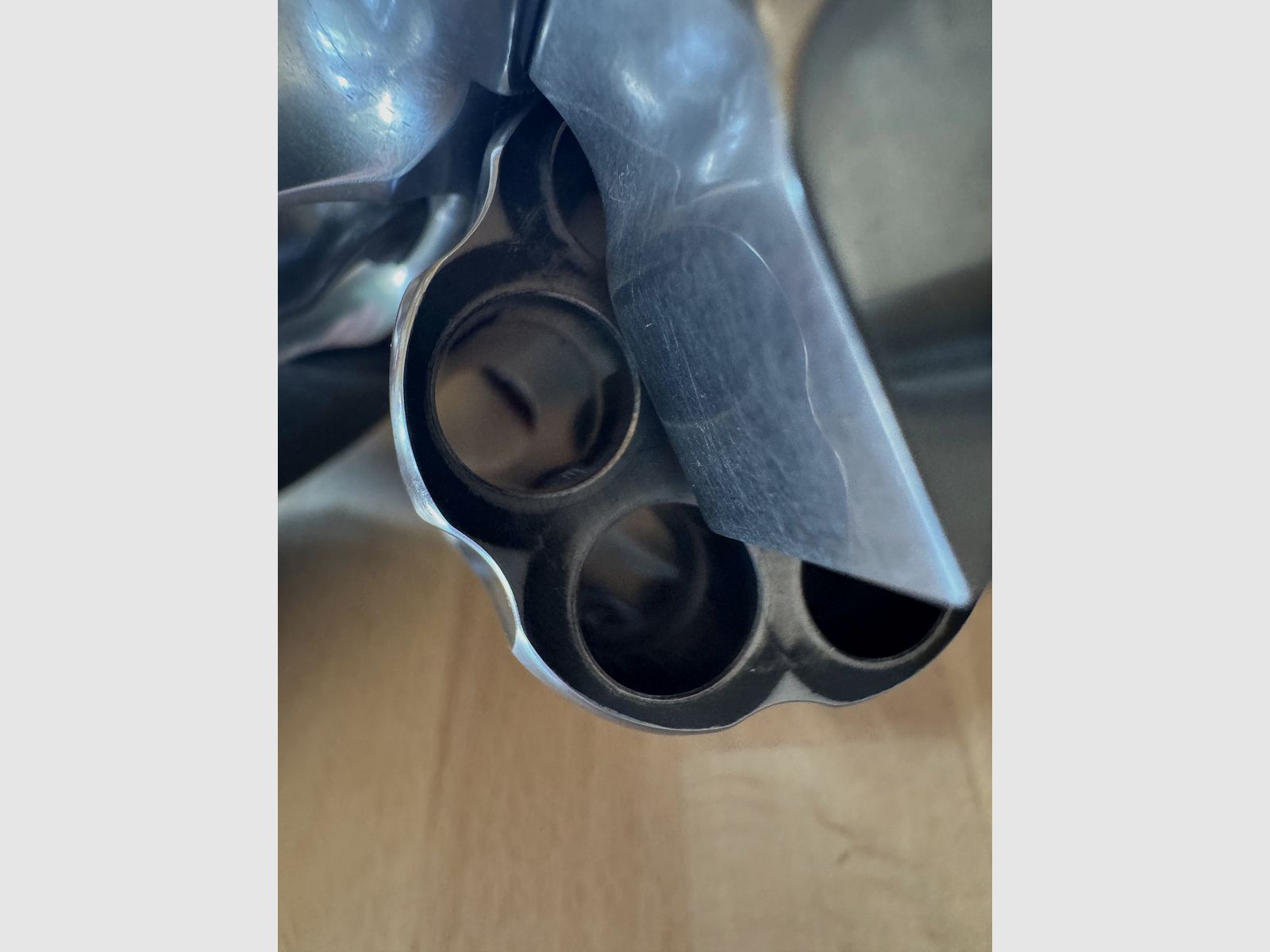 Smith & Wesson 629 Classic, 5"-Lauf. Sehr neuwertig