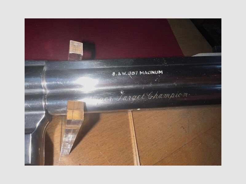 Commission Rev. S&W 686-4 6''Sup.Tg.Champ