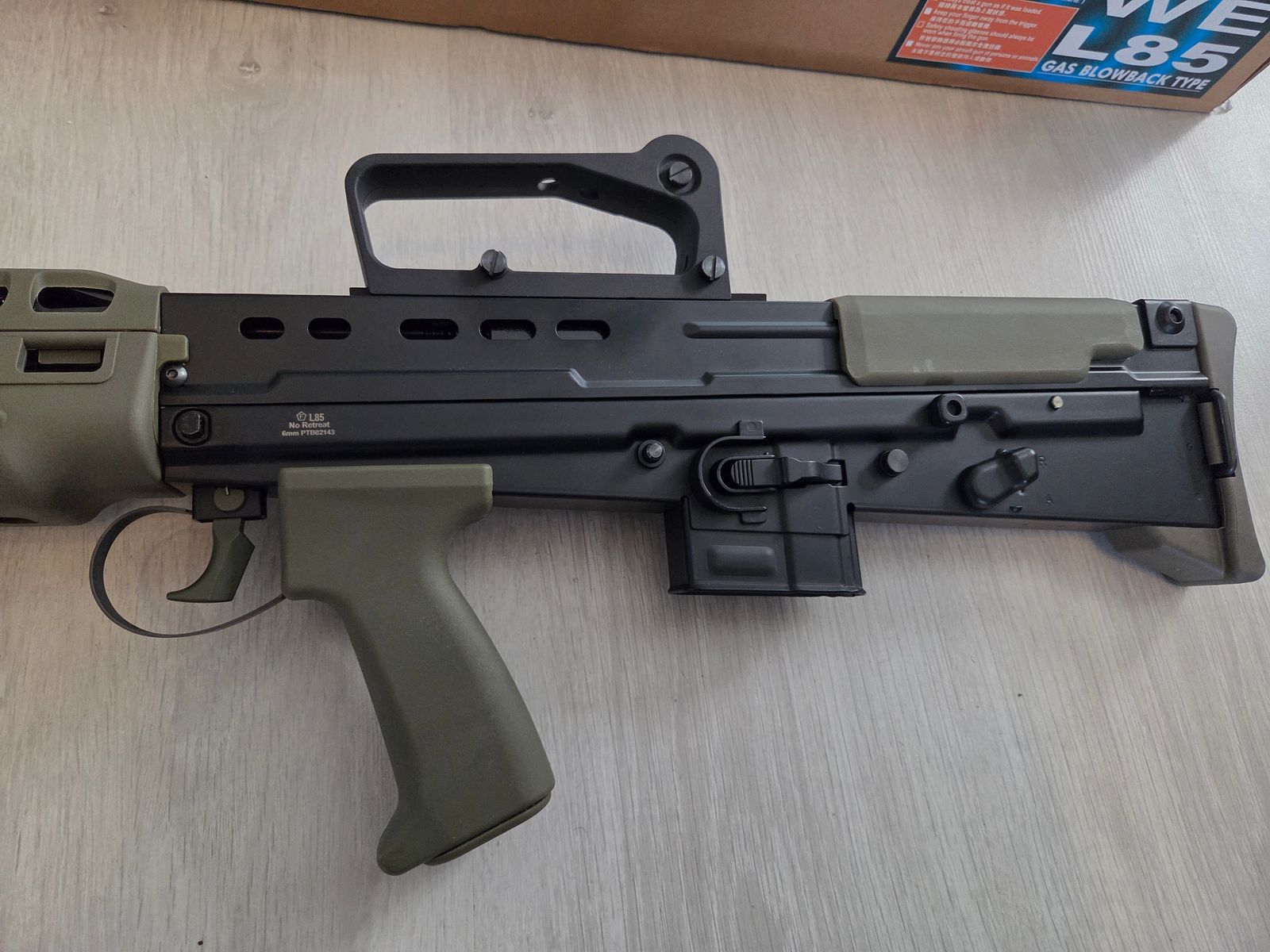 Wei Etech L85 A2 Vollmetall GBB Airsoft Gewehr Top Zustand