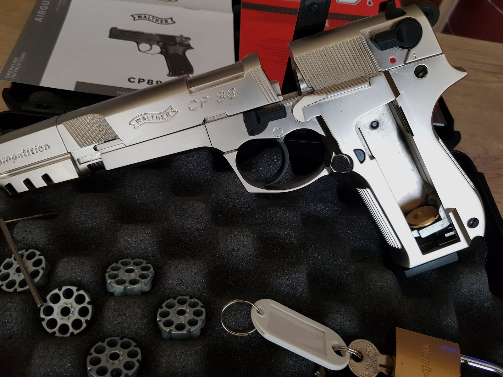 Wlther CP88 Competiton 6 pulgadas en Níquel