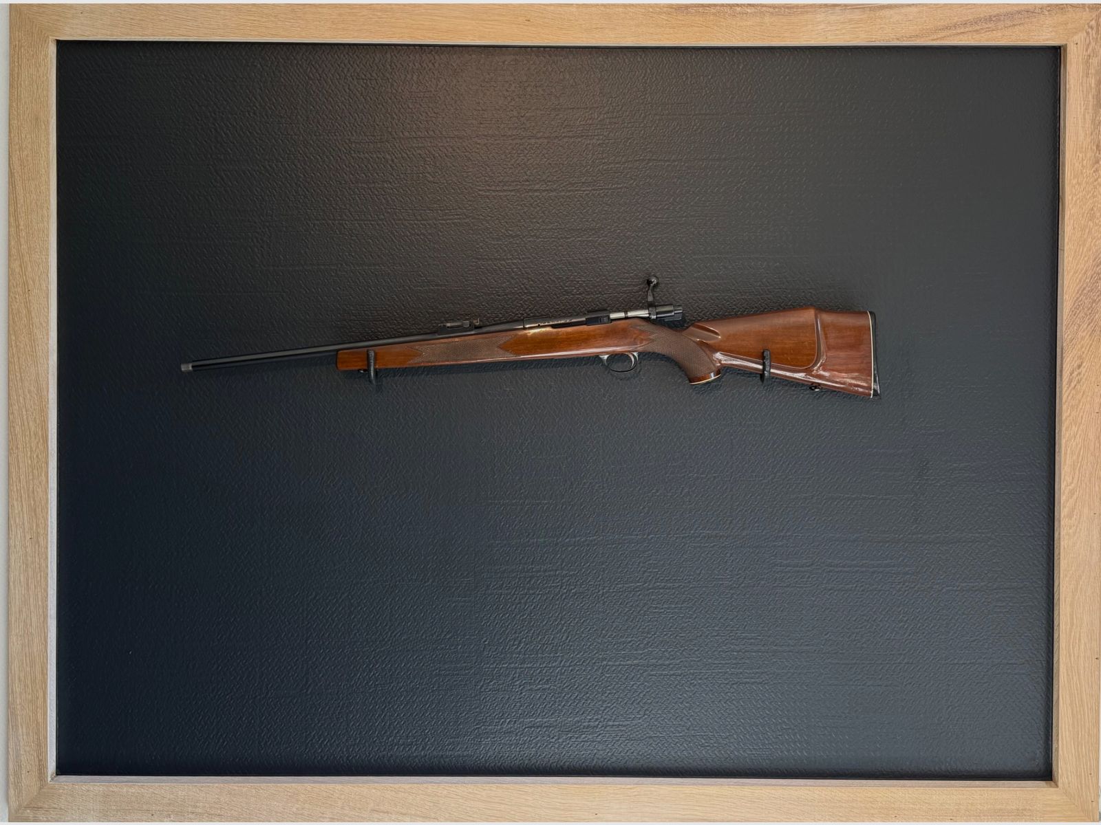 Leichte Rehwild- & Schonzeitbüchse: Sako Vixen Kal. 222 Rem. mit M14x1 Gewinde