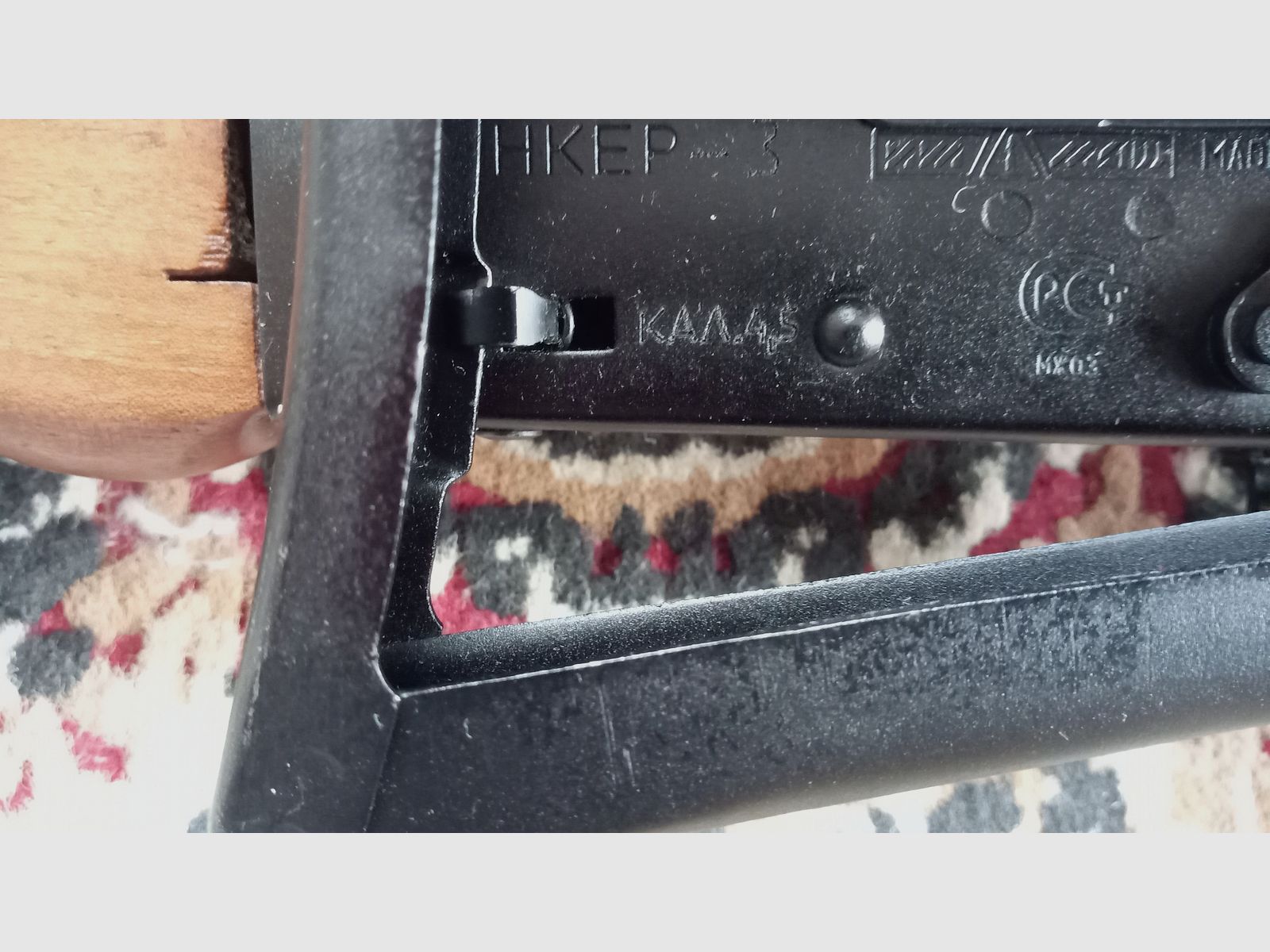 Absolument de haute qualité et proprement fabriqué russe 5,5 mm Saiga / Izhmash Squelette Crosse pliante pour AKS-74 / AK Crosse pliante 5.5 Triangle Side Folder