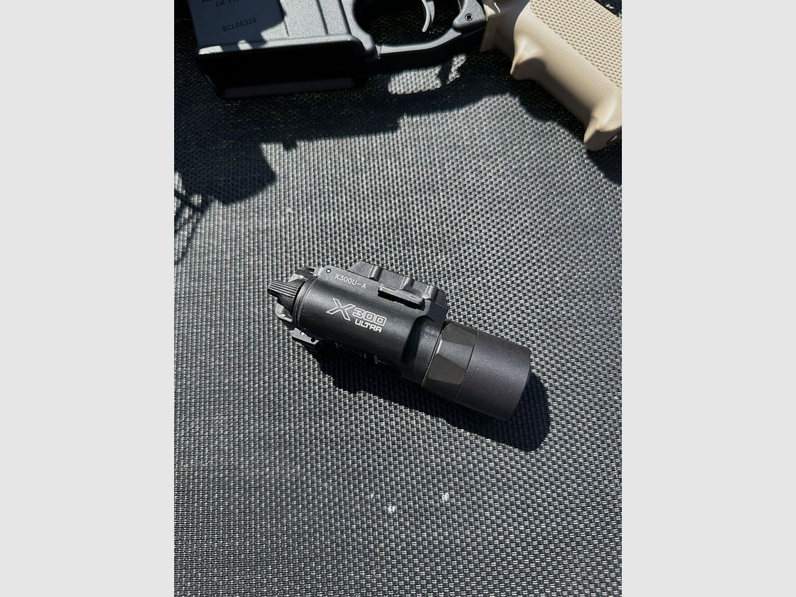 Tactical Light S-X3OOUltra DEAKTIVIERT!!! Frei erhältlich!!!