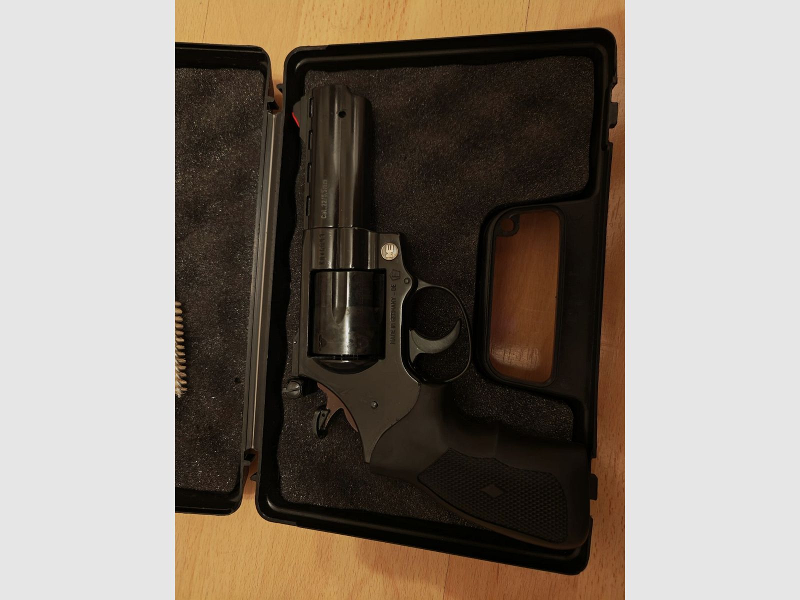 ME (incenso) Bull-Barrel | 4 " pollici canna | Cal. .22 / 5,5 mm LEP revolver con grilletto a scarpetta | ampia piastra del cane | mira notturna | set tamburo in acciaio | versione speciale