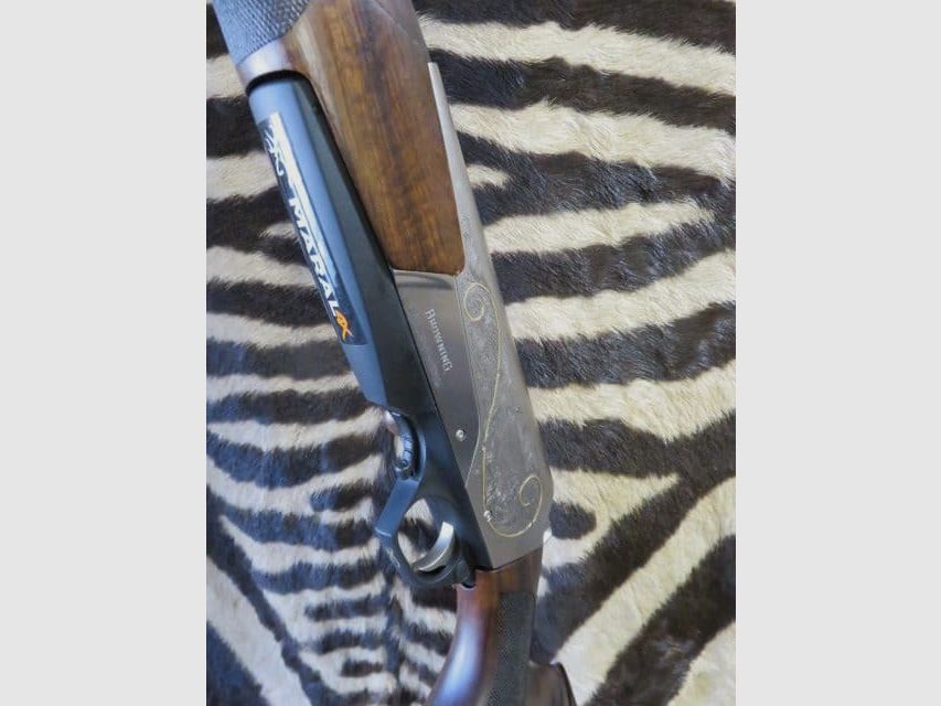 BROWNING Maral 4X Ultimate Repetierbüchse Holz verstellbar Grad 3 Kal.300wm Lauf 61 cm – Waffenkoffer, Bild 6 von 10