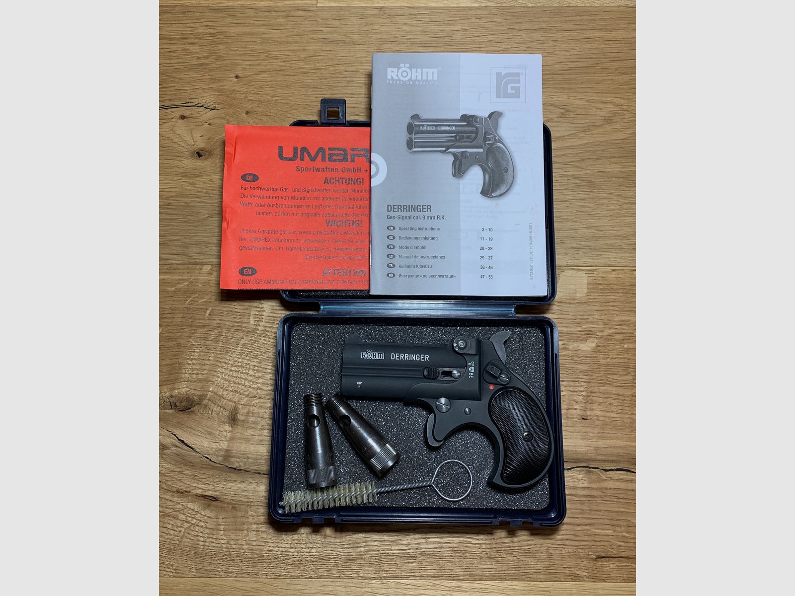 Röhm Derringer, signal pistol caliber 9mm blank