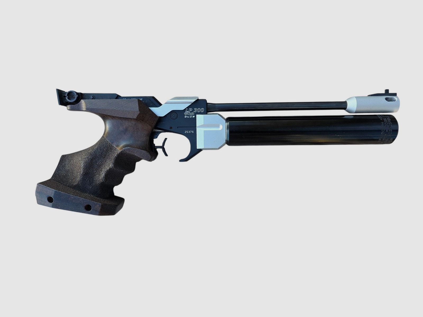 PISTOLET Walther LP 300 Club DROITIER L calibre : 4.5mm Occasion, image 1 sur 3