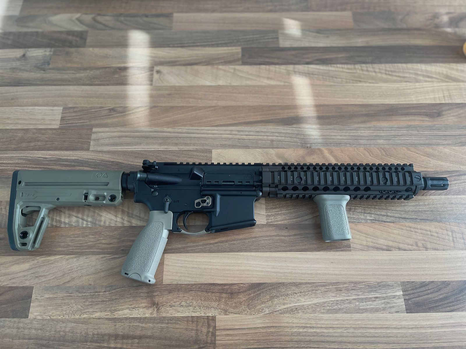 Daniel Defense MK18 Dualcolor Black/FDE
