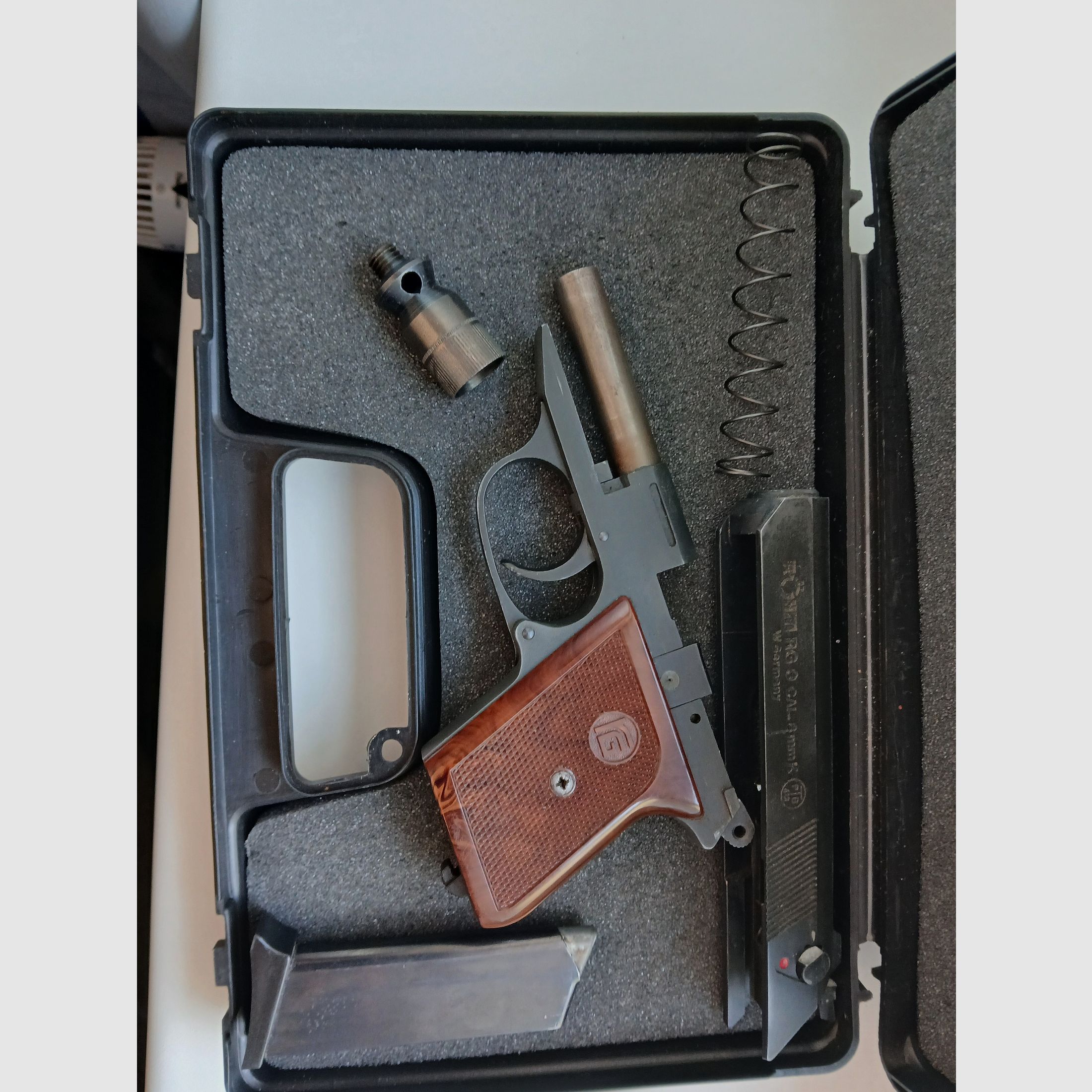 Röhm RG9  mit Abschussbecher