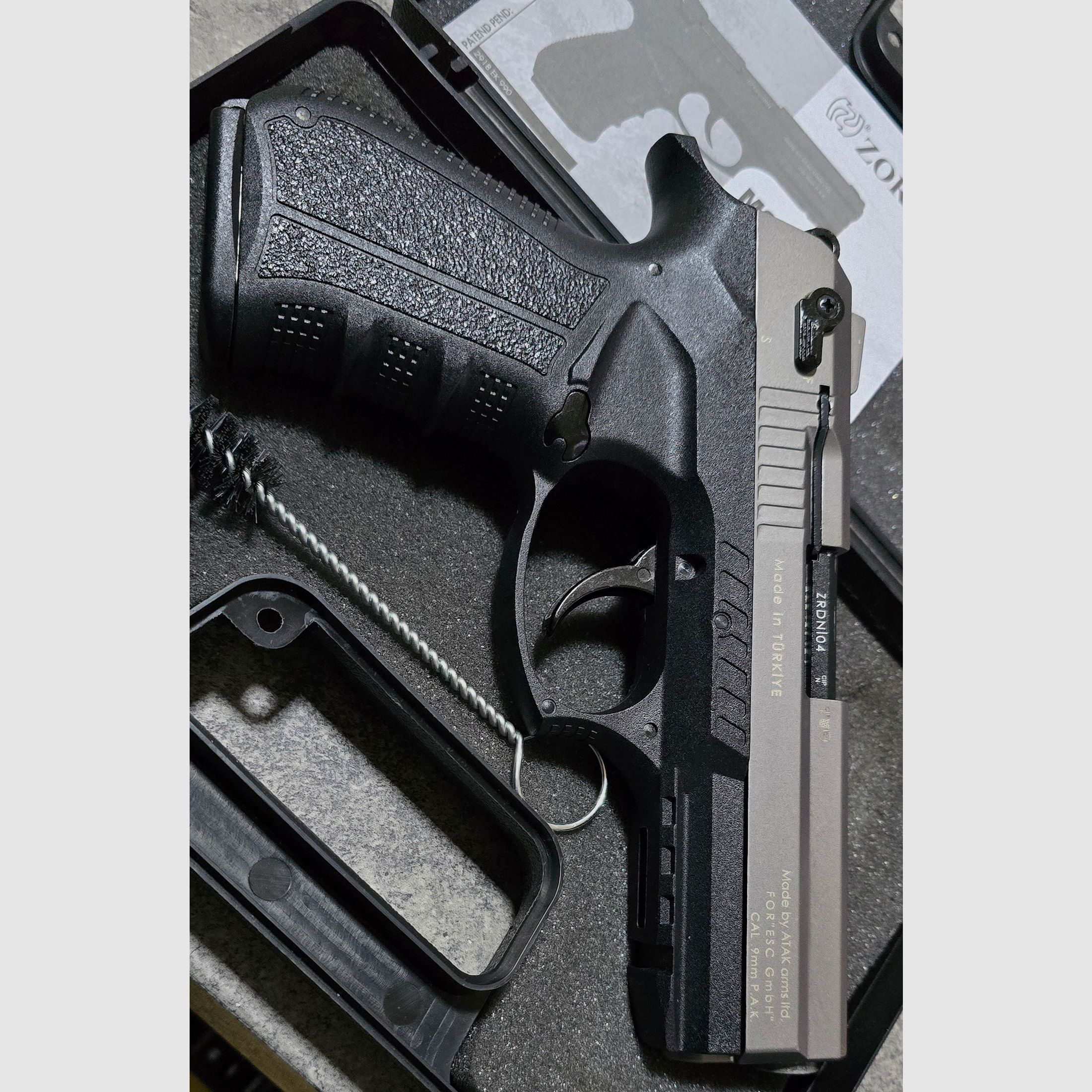 Zoraki 2918 Titan Schreckschuss 9mm PAK