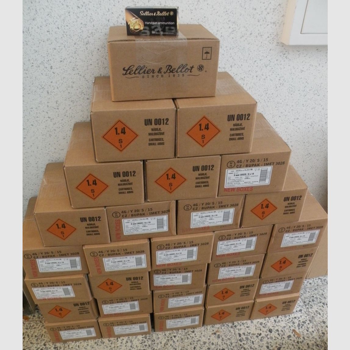 13.01.2026 --- Ab Lager! Sellier & Bellot 9mm Luger, 124 grs Vollmantel, 2.000 Stück in 50er Packungen, Euro 498,40