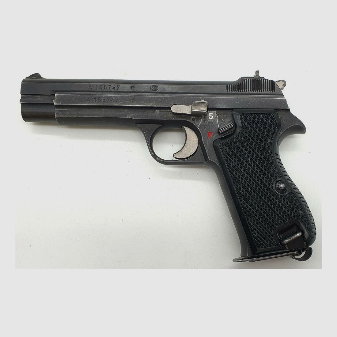 SIG	 Sport-/Matchpistole SIG P49/P210-2 im Kaliber 9x19 Komplett Nummerngleich!