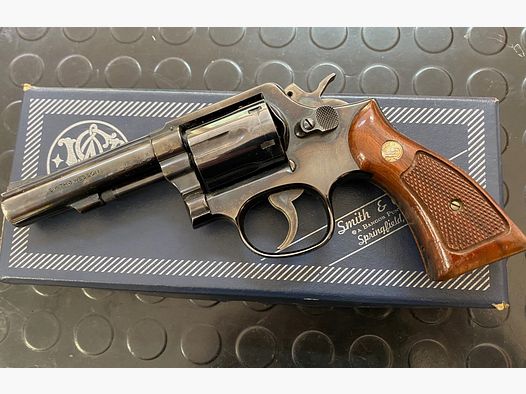 Smith & Wesson 13-2 38spl