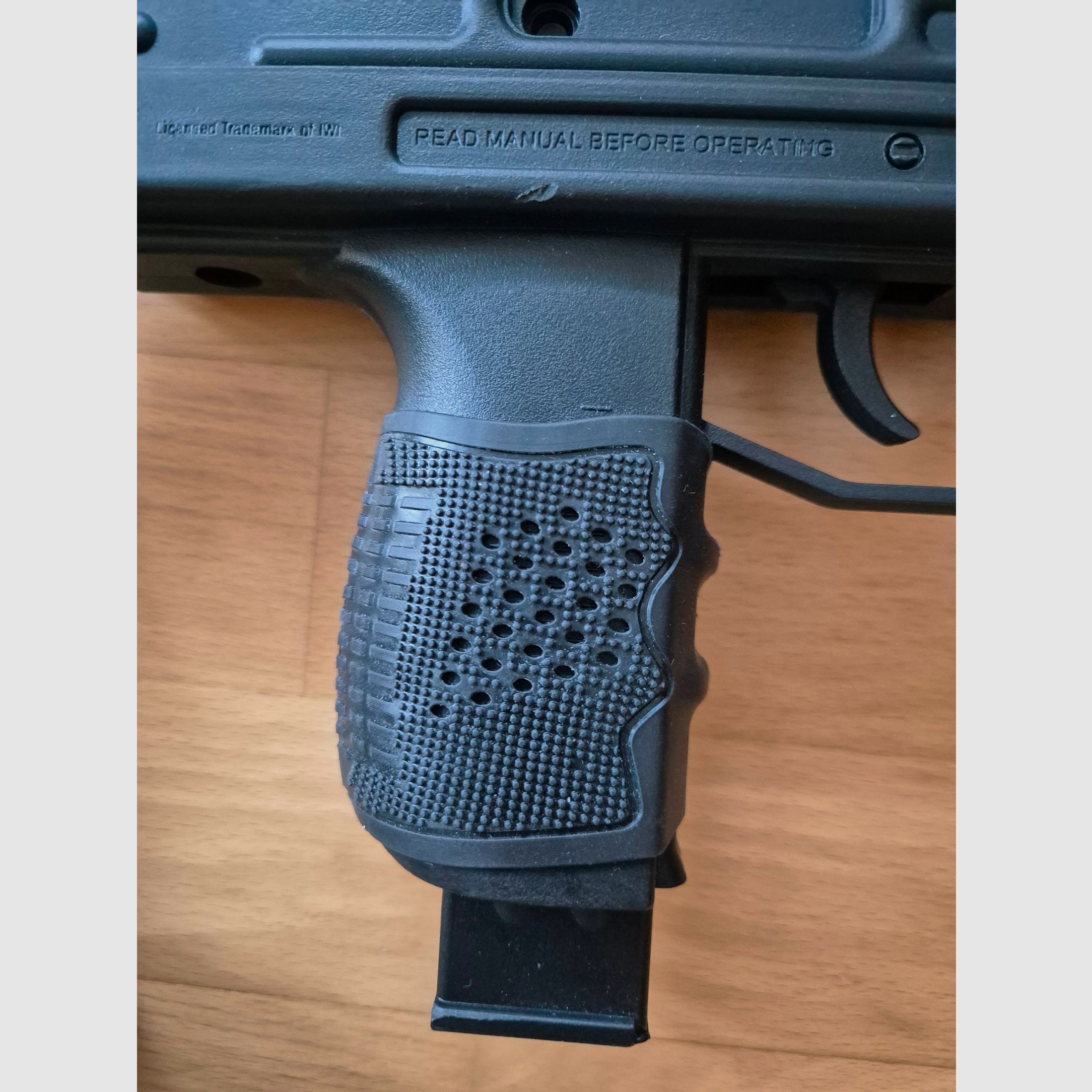 Umarex Uzi folding stock air pistol
