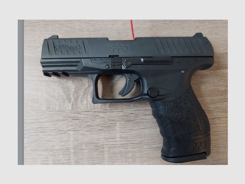 Walther PPQ M2 | 9 mm P.A.K. (+ Walther Holster)