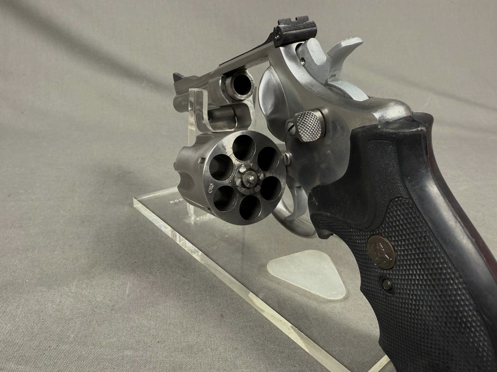 Smith & Wesson 624 in .44 S&W Spl.