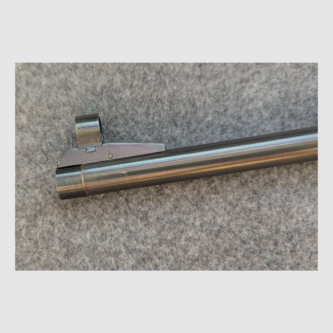 TOZ 17-01 with Tasco 3-9x40 scope and thread