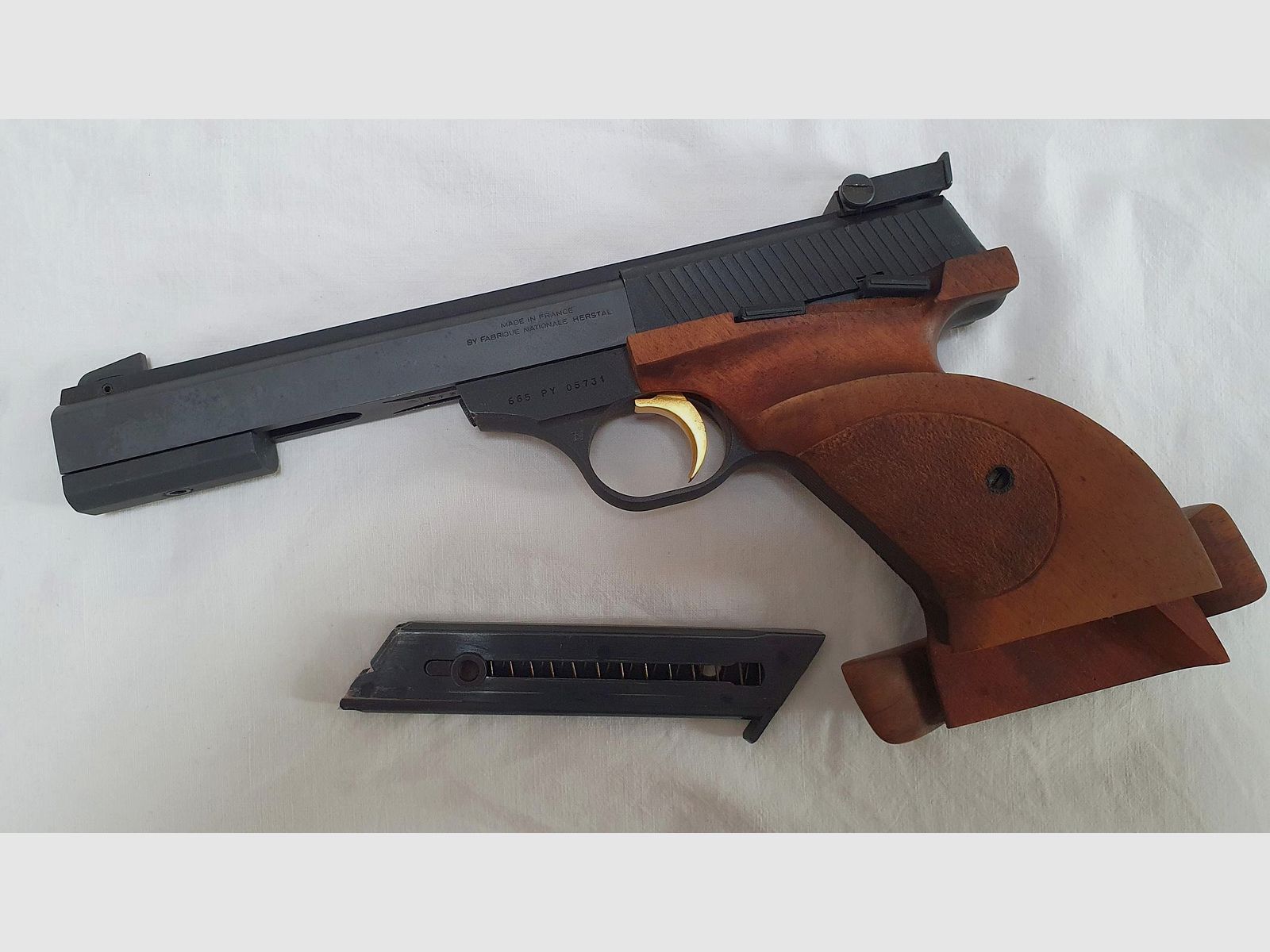 Sportpistole FN - Browning  International II, Kal .22 LR