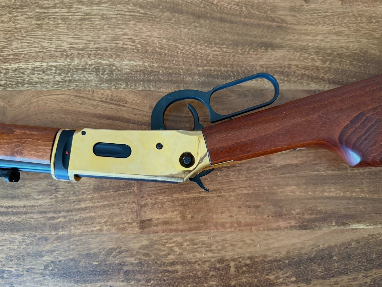 Walther Lever Action Wells Fargo long 4,5 mm Diabolo CO2-Gewehr 88 Gramm Version