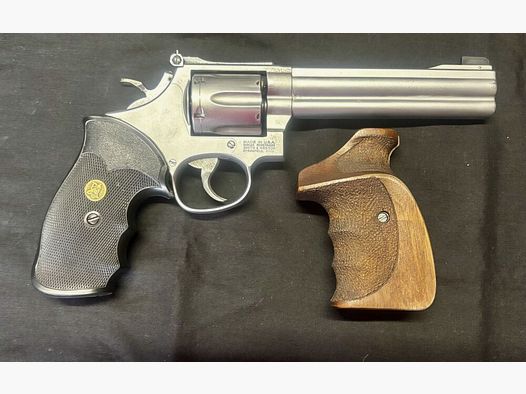 Smith & Wesson 686-4 .357Mag