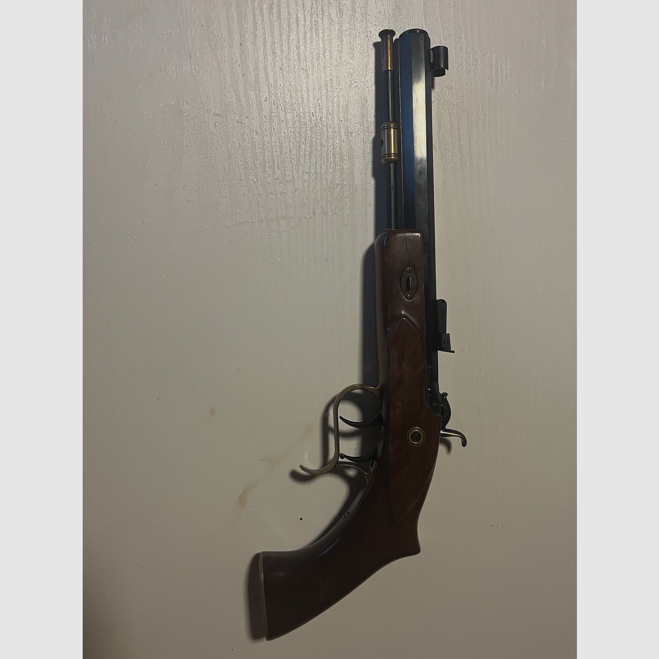 Pistolet à percussion Thompson Center Arms Patriot .45 avec accessoires