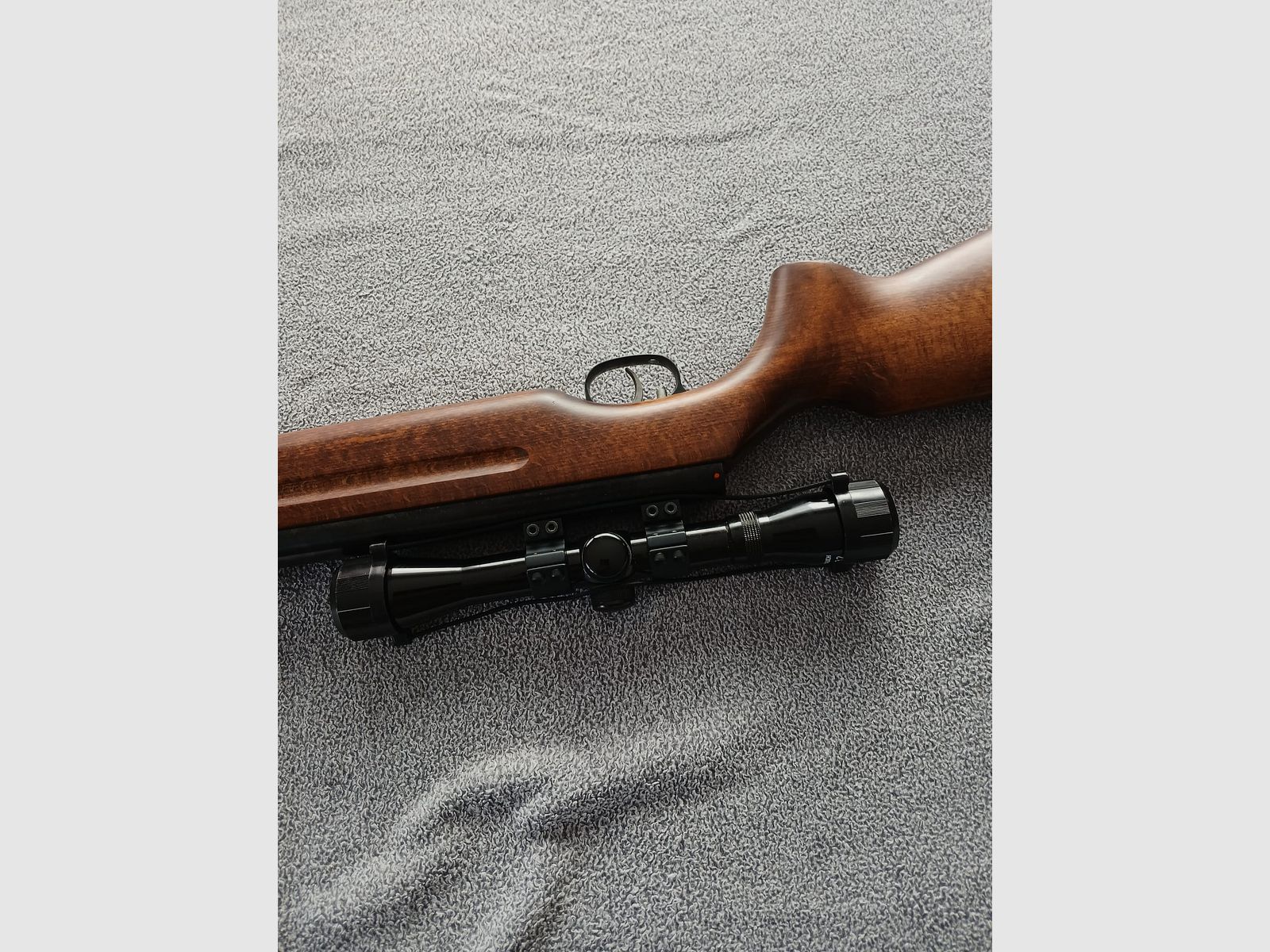 Weihrauch HW 35 mit Zielfernrohr 4x32