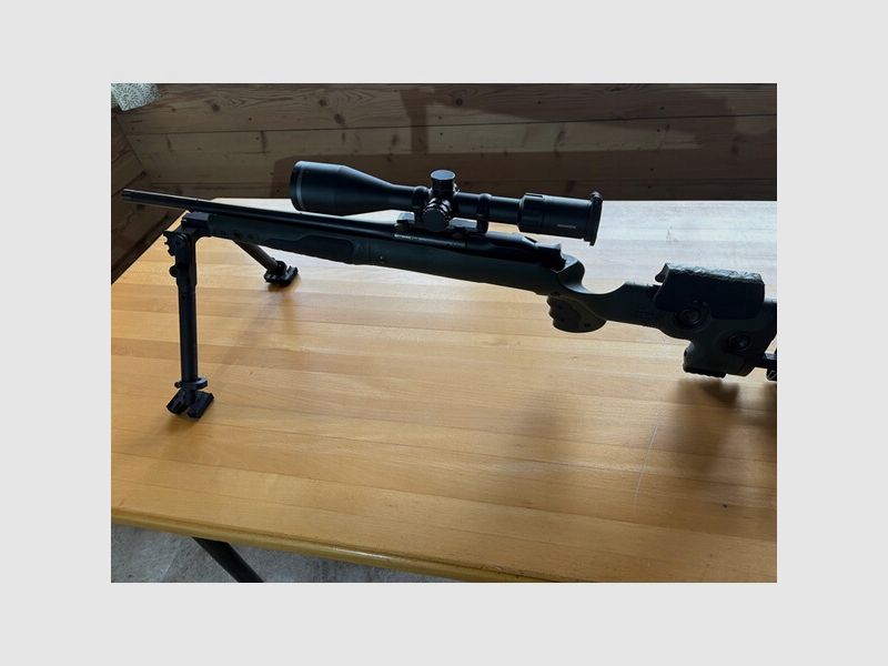 Blaser R8 .308 Win. GRS Bifrost mit bipod, Minox 3-15x56 mit ASV