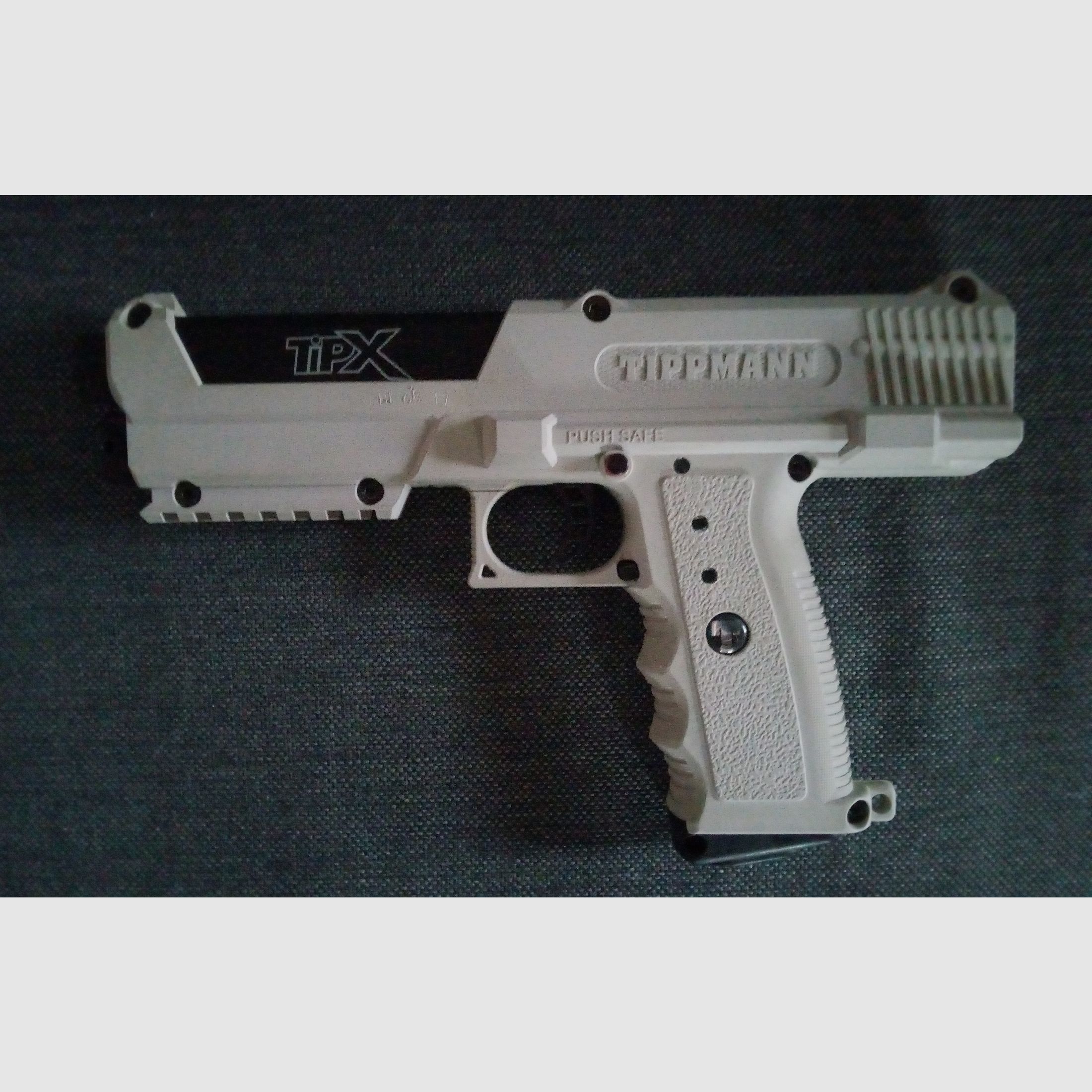 Tippmann TIPX Markierer mit umfangreichen Zubehör