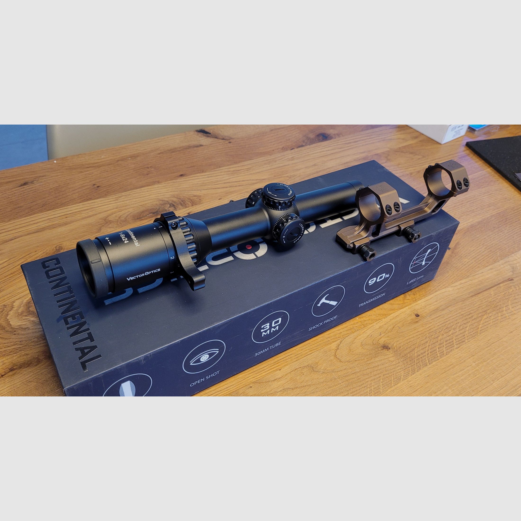 Vector Optics Continental X6 1-6x24 SCOC-23T