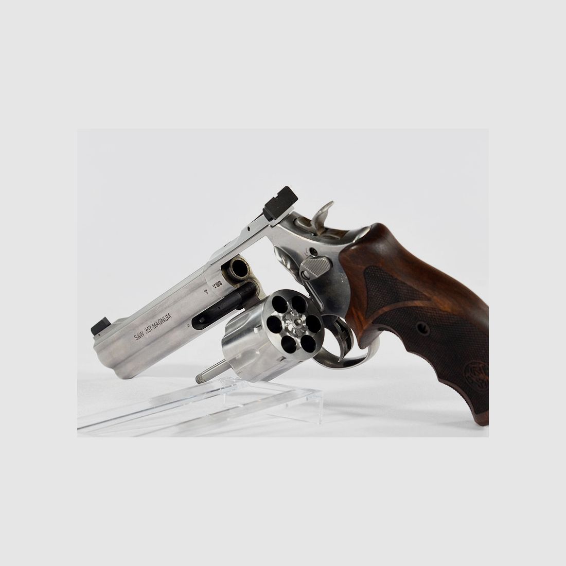 Smith & Wesson 686 Target Champion Deluxe