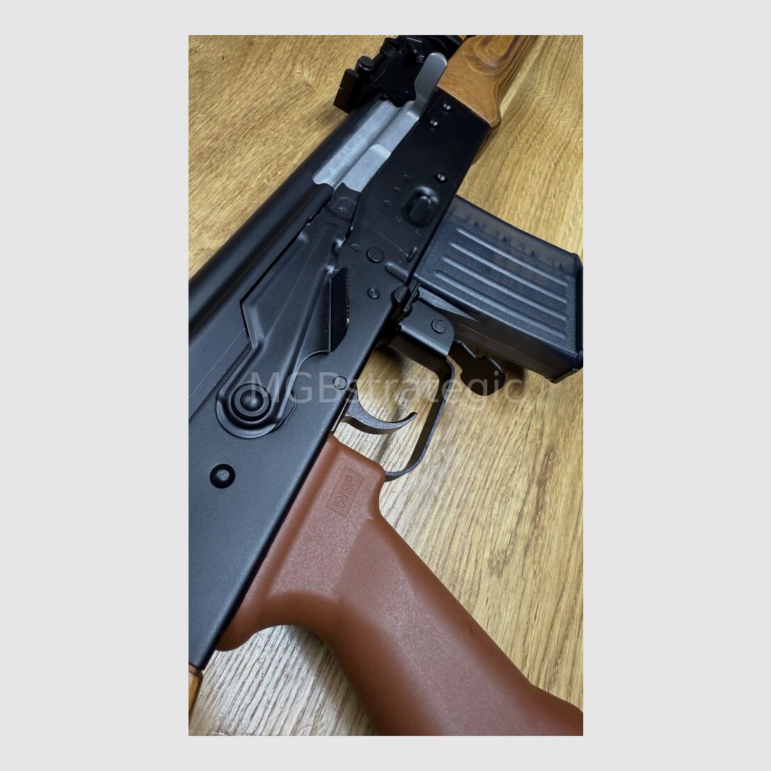 WBP Jack - halbautom. Büchse .223Rem - System AKM AK47 AK74 Schichtholzschäftung - mit Mündungsfeuerdämpfer - Made in Poland