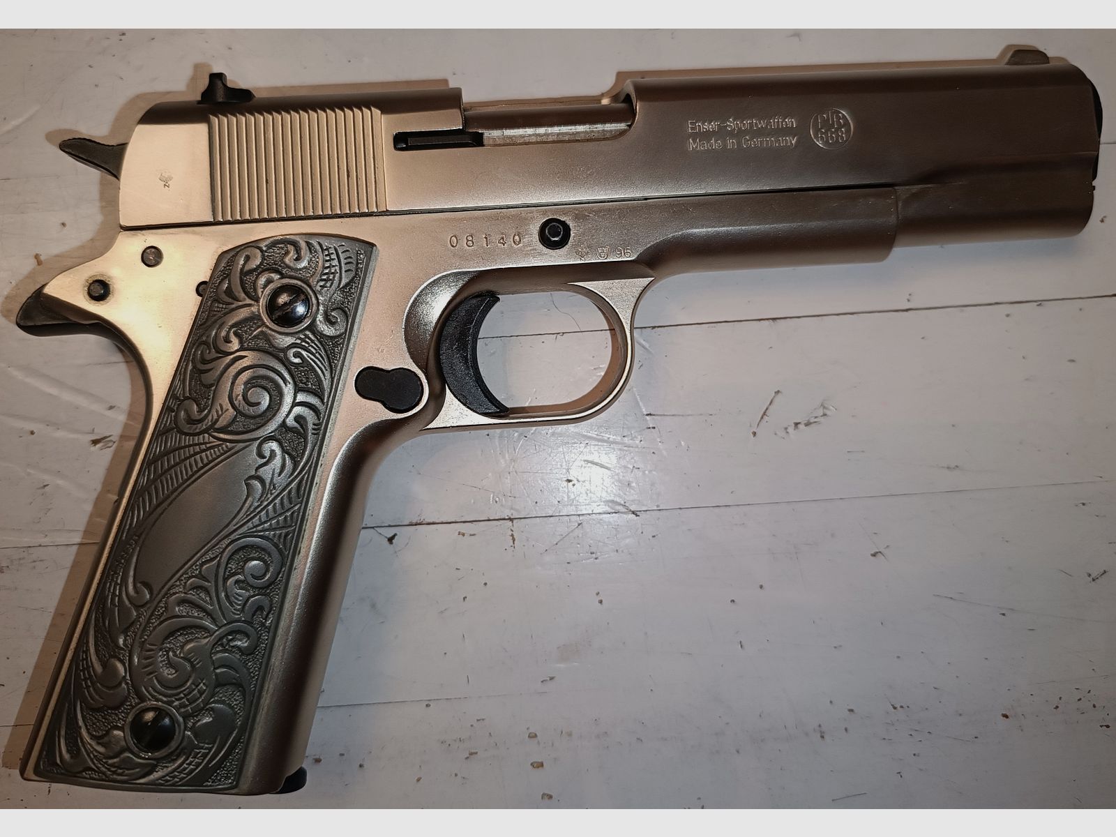 IWG mod. Government 1911