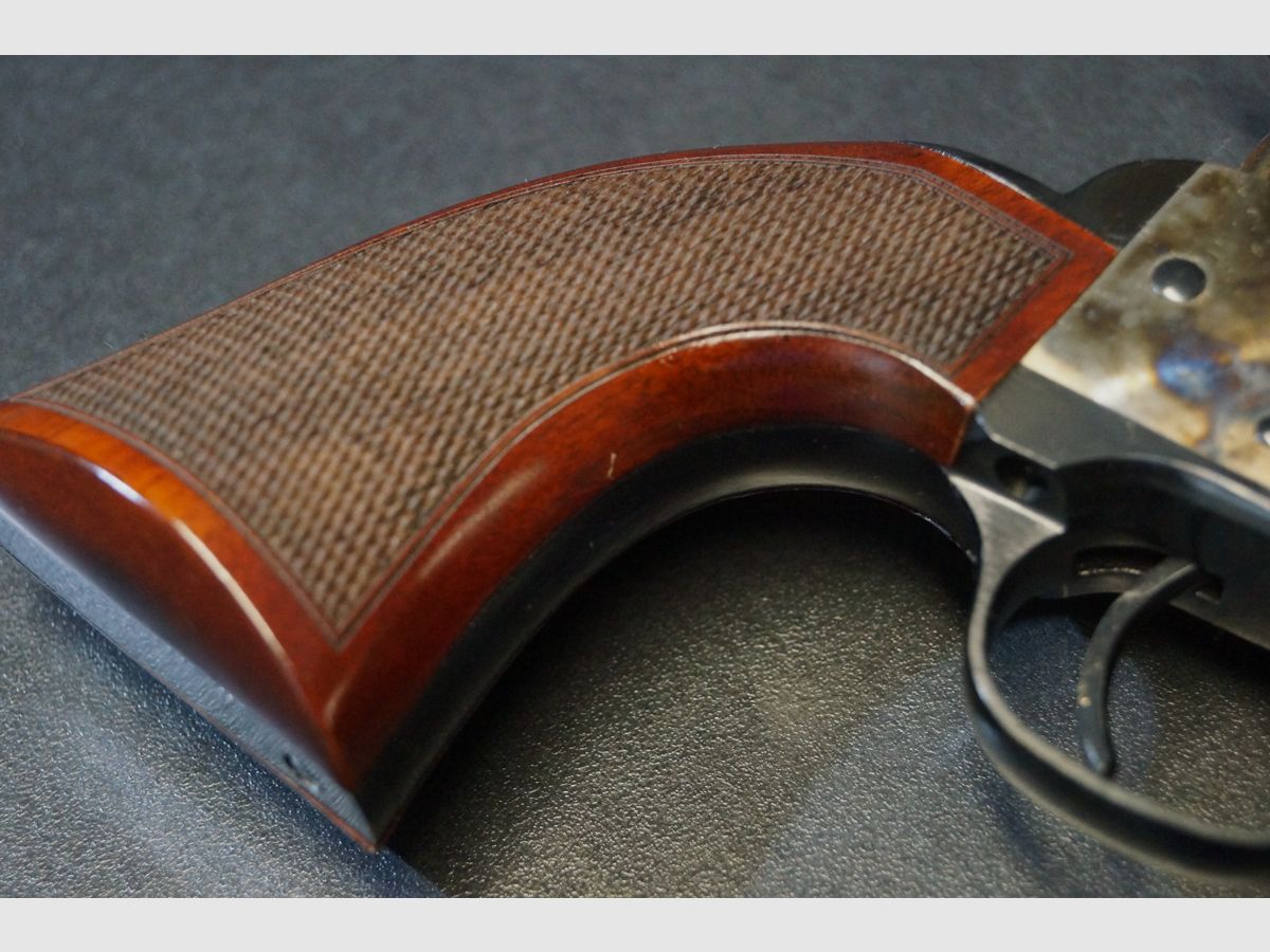 Uberti 1873 El Patron Competition, Bild 5 von 8