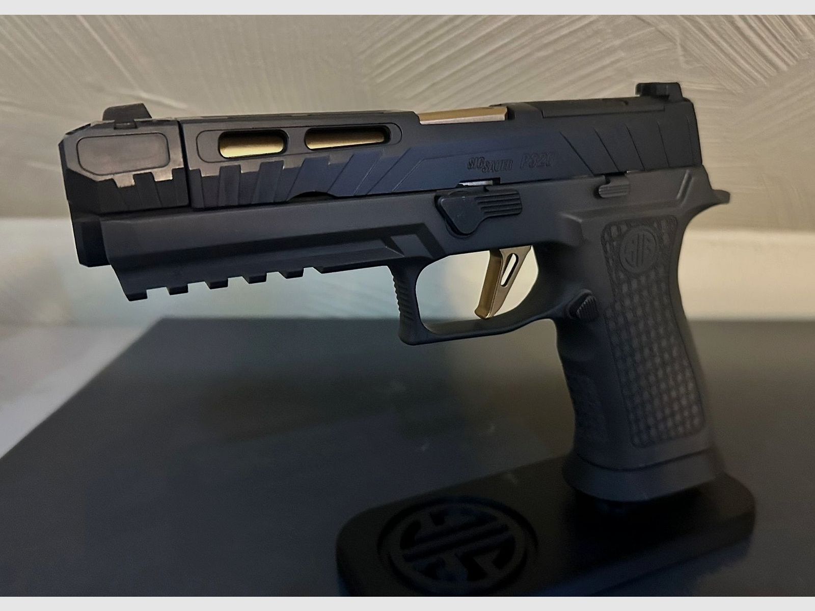 Sig Sauer P320 Spectre Comp