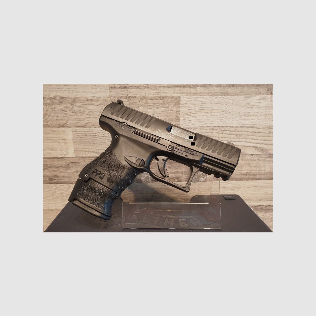 Neuware vom Fachhandel - Walther PPQ M2 Sub Compact 9mm Luger / Para mit Koffer und 3 Magazinen