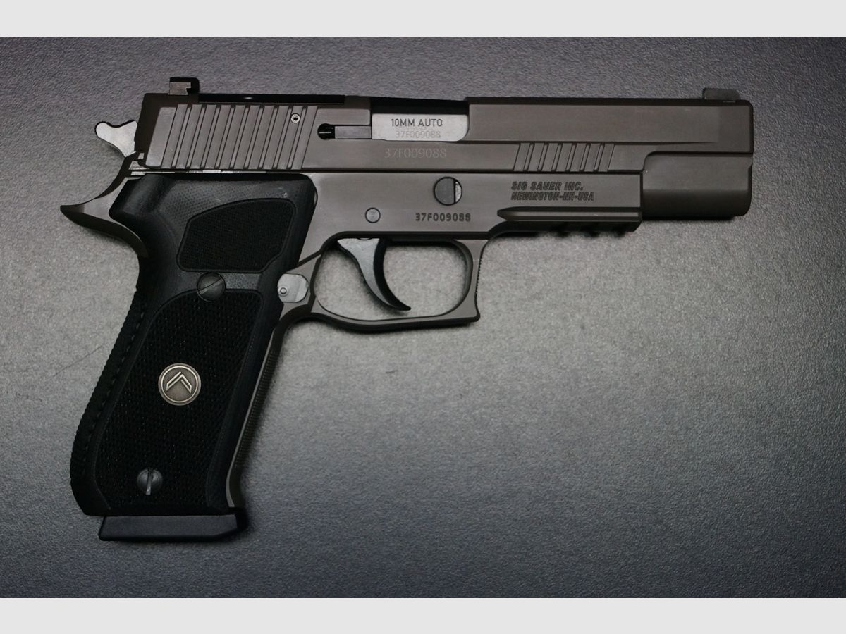 Sig Sauer P220 Legion 10mm, Bild 1 von 7