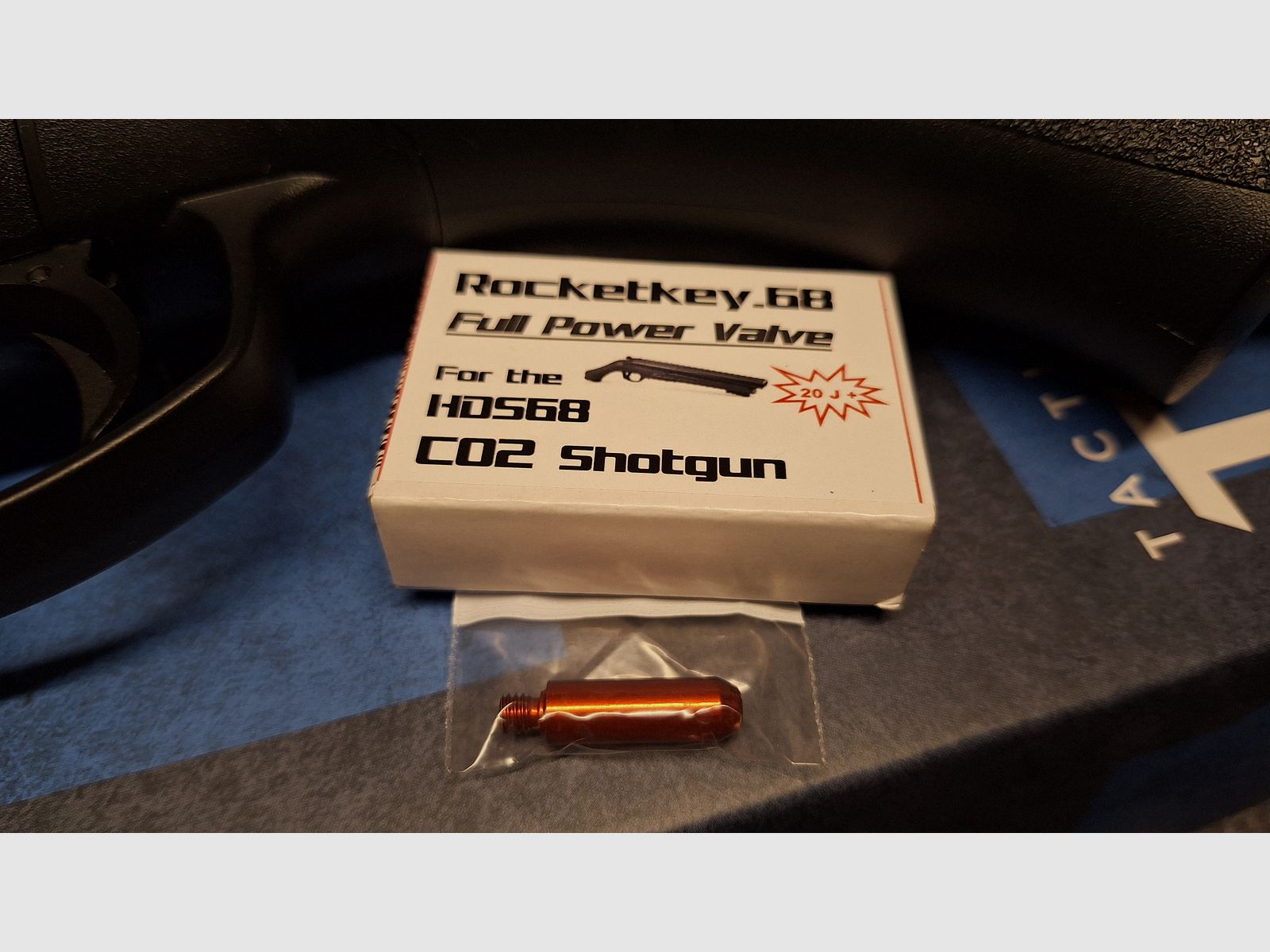 T4E TS 68 / HDS 68 Premium pakiet z zaworem eksportowym, amunicją, CO2, pociskami śrutowymi, strzałkami itp. Nowy!