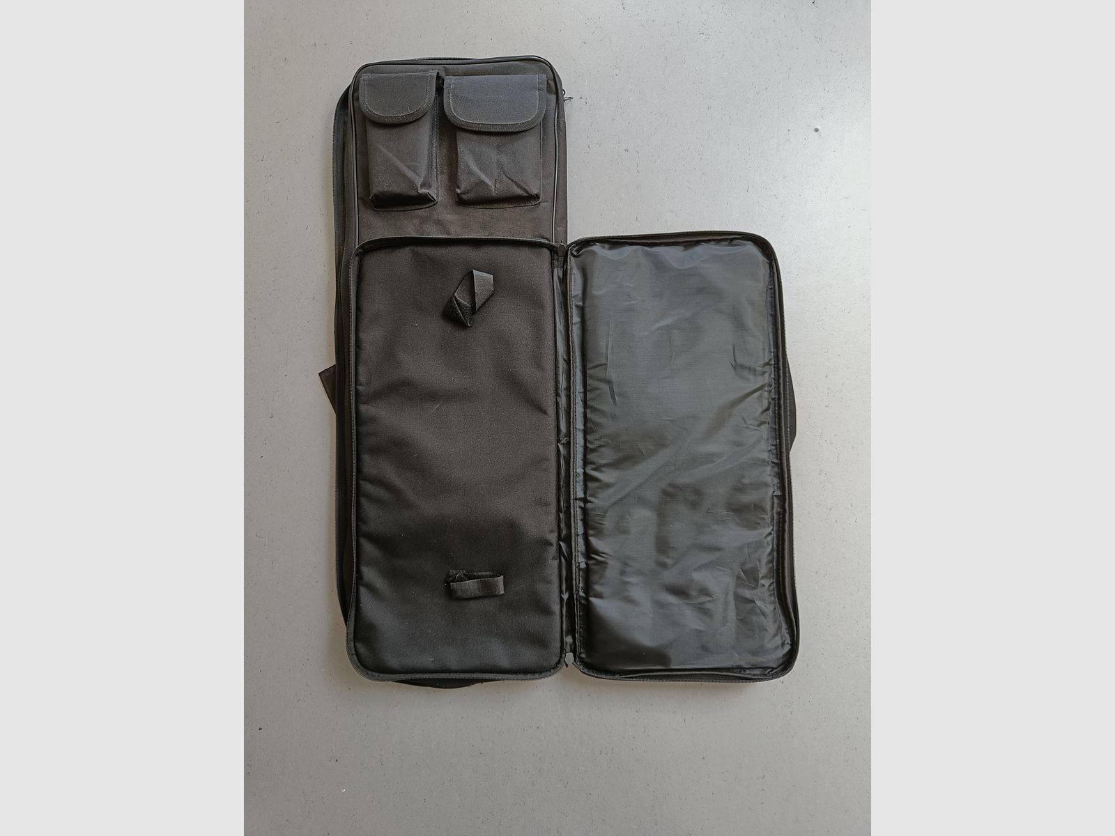 Komplette Airsoft-Ausrüstung – Gewehr, Weste, Visier, Tasche, Speedloader – Alles dabei!