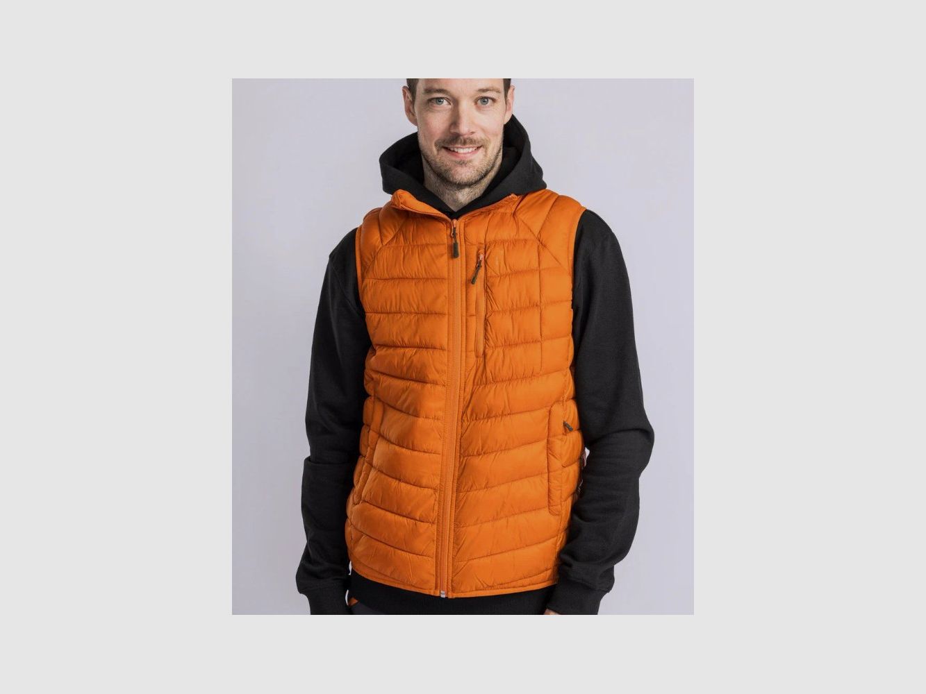 WESTE HERREN PINEWOOD OHNE ÄRMEL ABISKO ISOLIERUNG ORANGE ODER SCHWARZ, Bild 3 von 6
