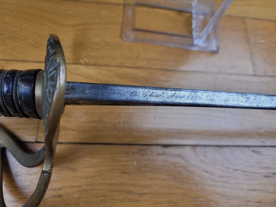 Peu courant sabre d&rsquo;officier de cavalerie – Modèle 1883 – Lame droite d&rsquo;arsenal de Châtellerault en 1886 fourreau dragonne TBE, image 16 sur 24