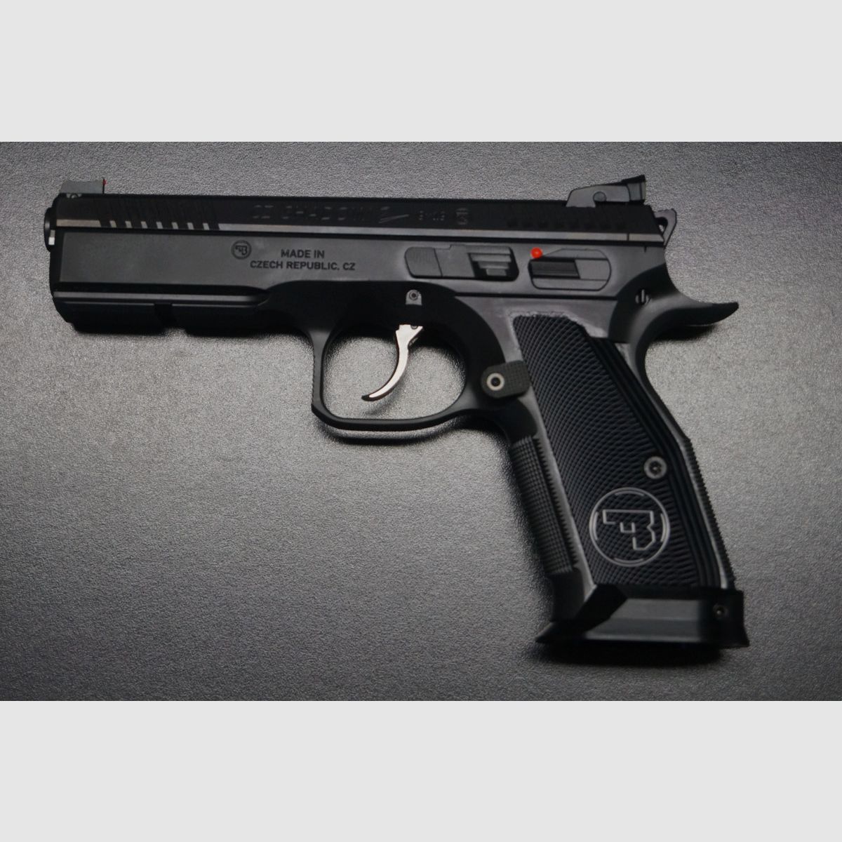 CZ Shadow 2 Black mit Magwell, Bild 9 von 9