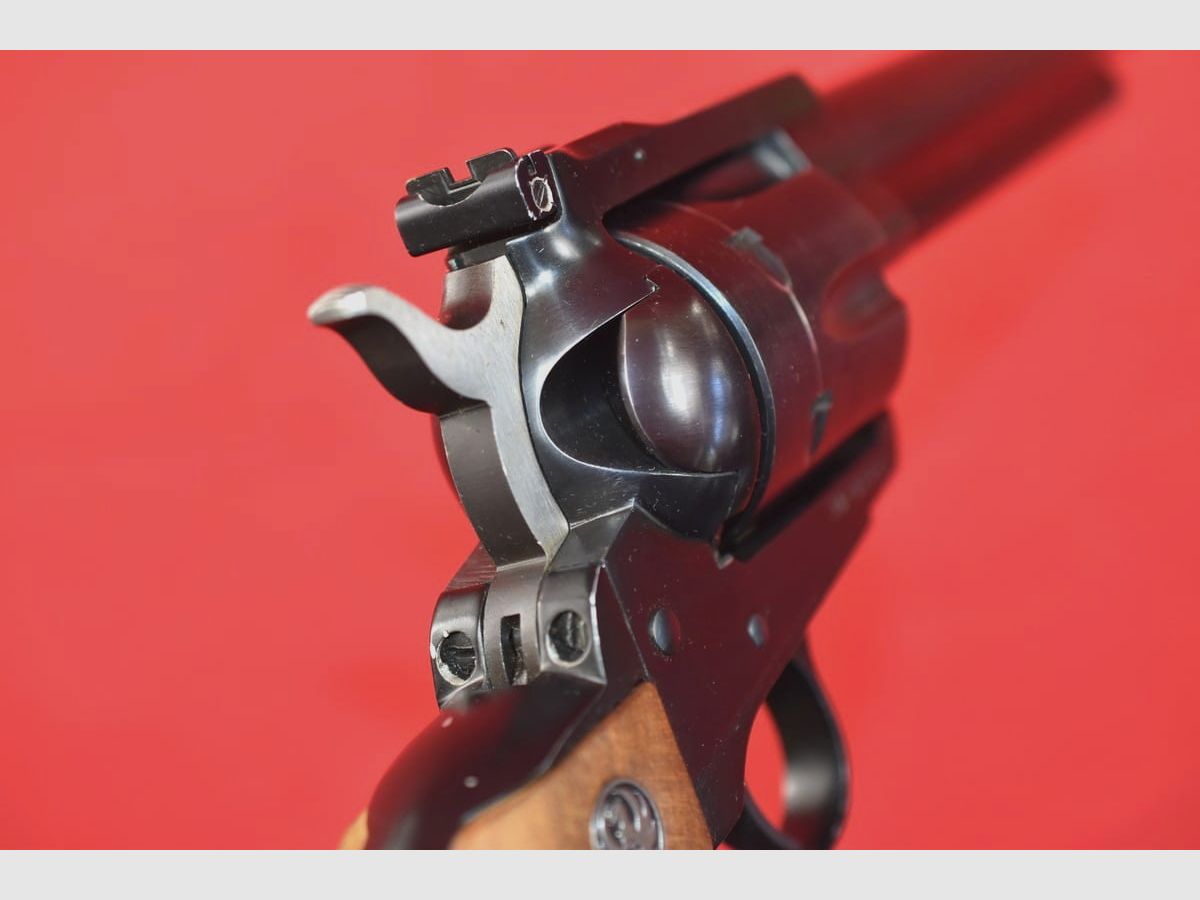 #6943 Revólver Ruger New Model Blackhawk, cal. 357 Mag., imagen 8 de 15